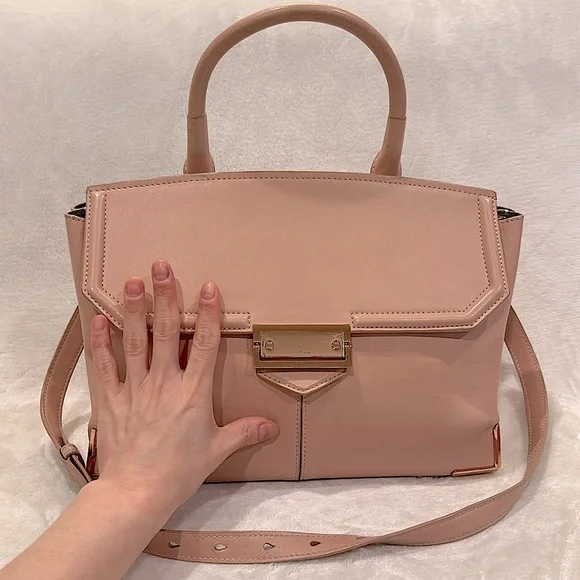 🥯ALEXANDER WANG Marion Skeletal crossbody tote bag - Picture 1 of 16